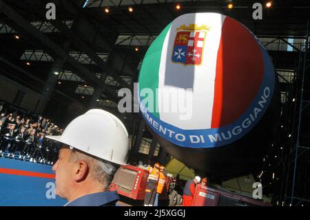 Start des U-Bootes Scirè für die italienische Marine auf den Fincantieri-Werften von Muggiano (La Spezia) Stockfoto