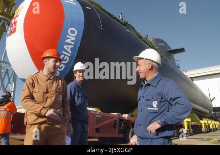 Start des U-Bootes Scirè für die italienische Marine auf den Fincantieri-Werften von Muggiano (La Spezia) Stockfoto