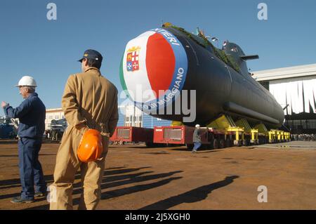 Start des U-Bootes Scirè für die italienische Marine auf den Fincantieri-Werften von Muggiano (La Spezia) Stockfoto