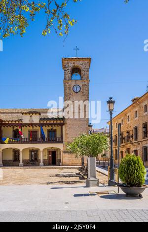 Rathaus (Ayuntamiento), Plaza Mayor, Mota del Cuervo, Castilla-La Mancha, Spanien Stockfoto