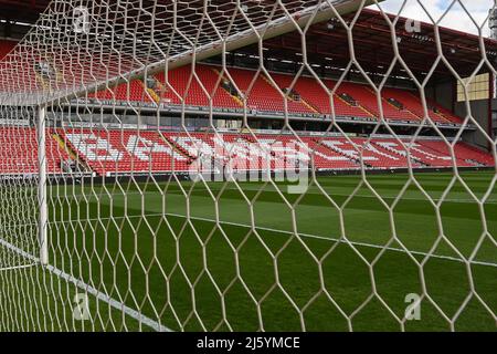 Gesamtansicht des Oakwell Stadium, Heimstadion von Barnsley in, am 4/26/2022. (Foto von Craig Thomas/News Images/Sipa USA) Quelle: SIPA USA/Alamy Live News Stockfoto