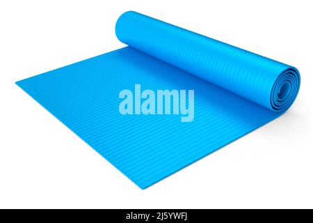 Blaue Yogamatte oder leichte Schaumstoff-Campingbett-Rollenauflage auf Weiß isoliert. Stockfoto