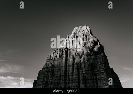 First Light im Cathedral Valley im Capitol Reef National Park Stockfoto