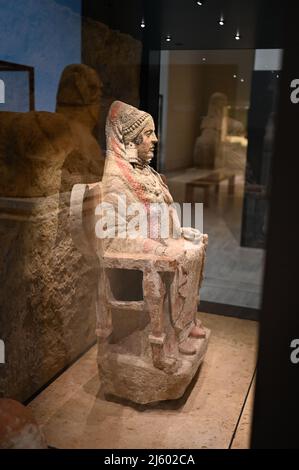 Lady of Baza. Skulptur und Waren aus Grab 155 in Baza, Granada. Das Nationale Archäologische Museum (MAN), in dem eines der weltweit größten museen untergebracht ist Stockfoto