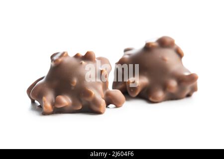 Schokoladentrüffel. Sweer Pralinen isoliert auf weißem Hintergrund. Stockfoto