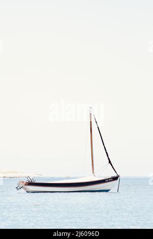 Yacht Segelboot in Appledore Coastline Liegeplatz Stockfoto