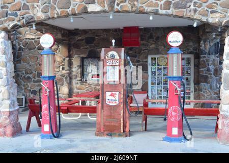 Alte Tankstelle an der Route 66, Cool Spring, Arizona Stockfoto