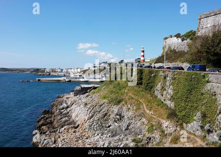 Plymouth, Devon, Großbritannien. 26.. April 2022. Ein sonniger Frühlingstag im Hoe in Plymouth Stockfoto