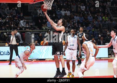 Bologna, Italien. 26. April 2022. Milos Teodosic (Segafredo Virtus Bologna) während des Viertelfinalmeisterschaften-Eurocup-Spiels Segafredo Virtus Bologna gegen. Ratiopharm Ulm im Sportpalast Paladozza - Bologna, 26. April 2022 Quelle: Independent Photo Agency/Alamy Live News Stockfoto