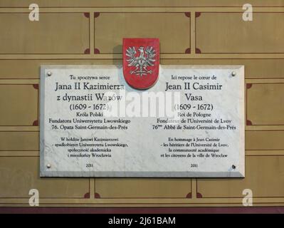 Gedenktafel an König Johann II. Casimir Vasa von Polen in der Kirche Saint-Germain-des-Prés in Paris, Frankreich. Nach der Abdankung diente der ehemalige König als Abt der Abtei Saint-Germain-des-Prés und sein Herz ist in dieser Kirche begraben. Stockfoto