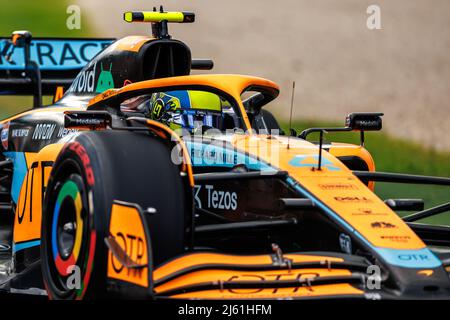 Albert Park Grand Prix Circuit, Melbourne, Australien. 09 April 2022. Lando Norris (GBR) vom Team McLaren beim Qualifying. Corleve/Alamy Stock Photo Stockfoto