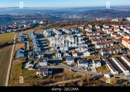 Deutschland, Baden-Württemberg, Plochingen, Luftansicht moderner Vorstadthäuser Stockfoto