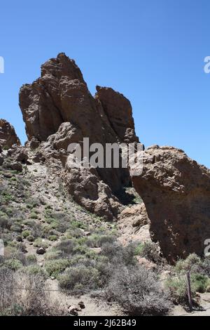 Felsformation in der Caldera des Teide Nationa Parc in der Nähe des Wanderweges Sendero 3 Stockfoto