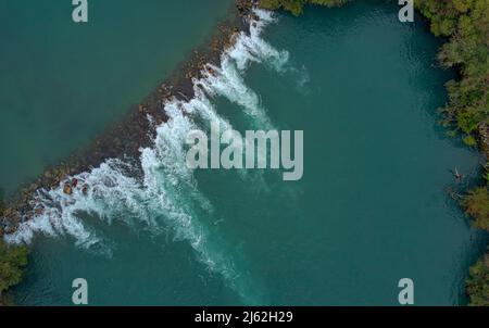 Luftaufnahme des Wasserfalls von Manavgat aus Drone, Antalya, Türkei Stockfoto