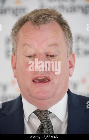 Lord Frost, ehemaliger Brexit-Minister und Chefunterhändler des Vereinigten Königreichs, hält einen Policy Exchange Talk mit dem Titel „The Northern Ireland Protocol: How we got here - and what should happen now?“ Bei 1 Old Queen Street, London. Bilddatum: Mittwoch, 27. April 2022. Stockfoto