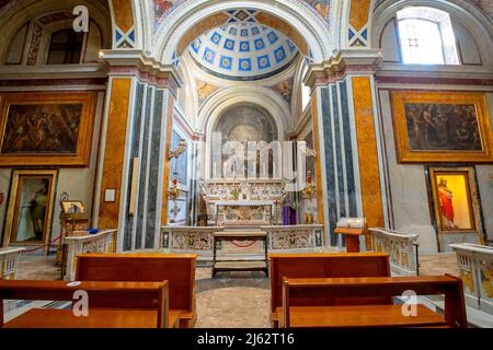 Kapelle des Allerheiligsten Sakraments, Kathedrale in Brindisi. Piazza Duomo in der Nähe des Archiologischen Museums in Brindisi, Apulien (Apulien), Italien. Stockfoto