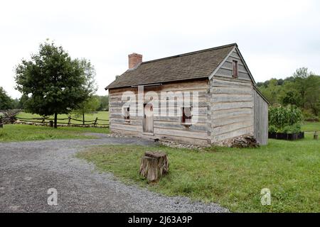 Das Haus der Joseph Smith Boyhood in Palmyra New York. Ein Blockhaus aus lokalen Harthölzern, mit Schwalbenschwanzkonstruktion gebaut. Stockfoto