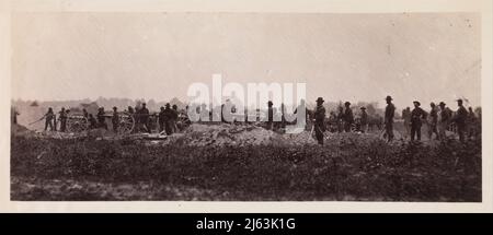 Pennsylvania Light Artillery, Battery B, Petersburg, Virginia 1864. Timothy O’Sullivan versuchte etwas Außergewöhnliches für die Periode-ein Action-Schuss Stockfoto