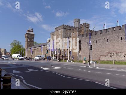 Cardiff Castle, Fassade und Haupteingang. Frühjahr 2022 Stockfoto