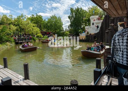 Billund, Dänemark - 25 2011. Juni: LEGOLAND Pirates boat ride Stockfoto