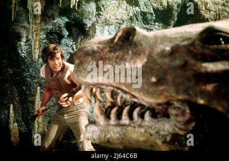 DOUG MCCLURE, AM EARTH'S-KERN, 1976 Stockfoto