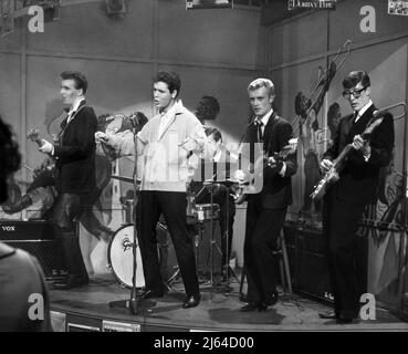 WELCH,RICHARD,HARRIS,SHADOWS), DIE JUNGEN, 1961 Stockfoto