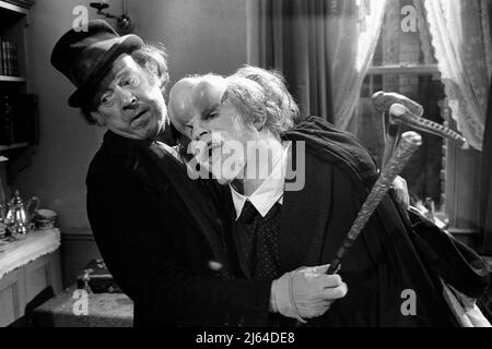 FREDDIE JONES, JOHN HURT, DER ELEFANTENMENSCH, 1980 Stockfoto