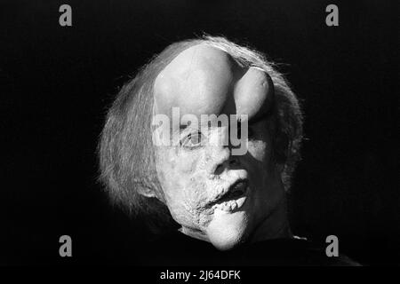 JOHN HURT, DER ELEFANTENMENSCH, 1980 Stockfoto