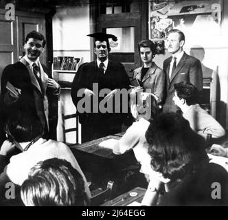 WILLIAMS, RAY, KNIGHT, PHILLIPS, CARRY ON LEHRER, 1959 Stockfoto