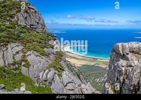 Blick auf den Trousers Point von den Strzelecki Peaks Stockfoto