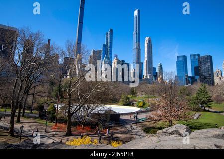 Blick über die Wollman Rink im Central Park, New York, USA Stockfoto