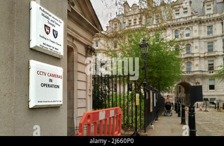 Eintritt und Ausritte in das Tempelviertel, London, England. Stockfoto