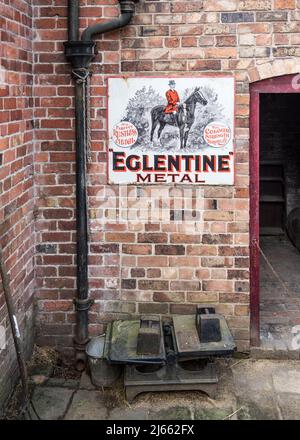 Blist Hills viktorianische Stadt, Teil der Ironbridge Gorge UNESCO Weltkulturerbe, Telford. Ein Freilichtmuseum mit Straßen, Geschäften, Geschäften, Industrie usw. Stockfoto