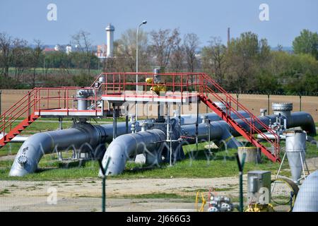 Breclav, Tschechische Republik. 28. April 2022. Kompressor-Tankstelle in Breclav, Teil des Getriebesystems NET4GAS, Tschechische Republik, 28. April 2022. Quelle: Vaclav Salek/CTK Photo/Alamy Live News Stockfoto