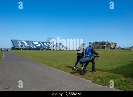 Temporary steht für das Open Golf Turnier 150., das im Juli 2022 auf dem Old Course, St Andrews, Fife, Schottland, ausgetragen wird. Stockfoto