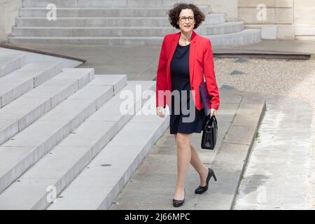 Paris, Frankreich. 28. April 2022. Paris, Frankreich, den 28. april 2022, Emmanuelle Wargon, Wohnungsministerin, François Loock/Alamy Credit: Loock François/Alamy Live News Stockfoto