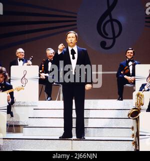 Die schönsten Melodien der Welt, ZDF Show, Deutschland, 1983, im Bild: Franzl lang, bayerischer Volksmusiker. Die schoensten Melodien der Welt, TV Show, Deutschland, 1983, auf dem Foto: Franzl lang, bayerischer Volksmusiker. Stockfoto