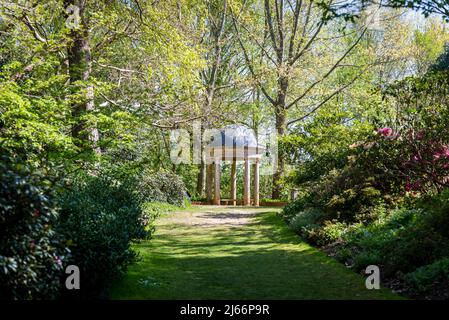 Doric Temple, Battleston Hill, Wisley Garden, Surrey, England, VEREINIGTES KÖNIGREICH Stockfoto