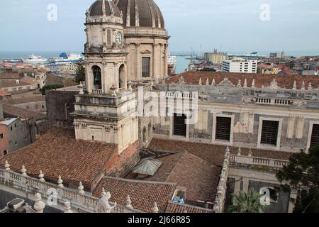 barocke Kathedrale (ste agatha) in catania auf sizilien (italien) Stockfoto