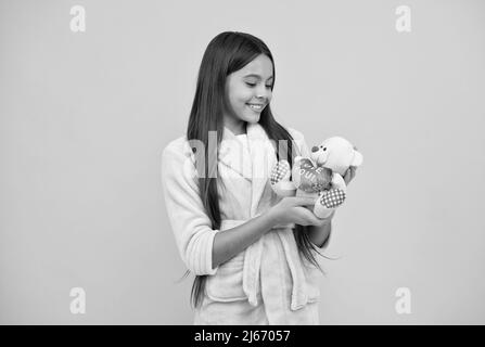 Teen Mädchen Gefühl entspannt und überrascht. Kindheit Glück. Guten Morgen. Stockfoto