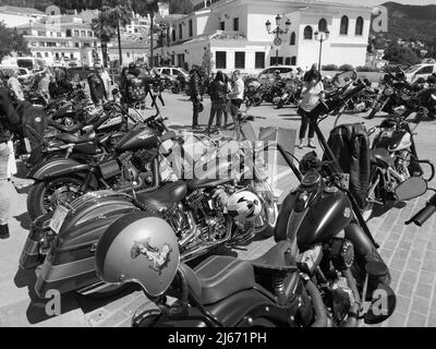 Mijas, Spanien. 23.. April 2022. Treffen mit Harley Davidson. Stockfoto