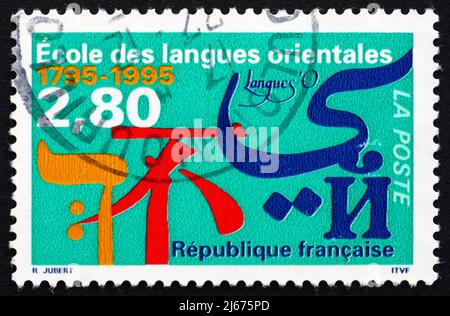 FRANKREICH - UM 1995: Eine in Frankreich gedruckte Briefmarke zeigt das Institut für Orientalische Sprachen, Zweihundertjahrfeier, um 1995 Stockfoto