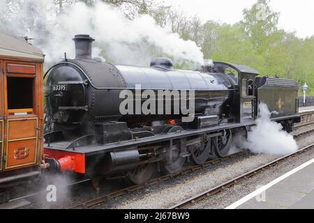 NYR (North Yorkshire Railway) Dampfzug im Bahnhof Grosmont. Stockfoto