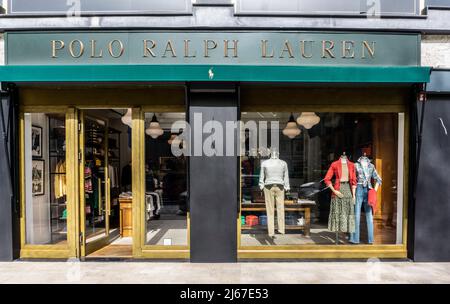 Ein Polo Ralph Lauren-Geschäft in Palermo, Sizilien, Italien. Stockfoto