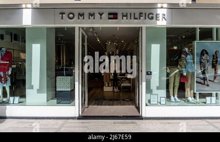 Ein Tommy Hilfiger Store in Palermo, Sizilien, Italien. Stockfoto