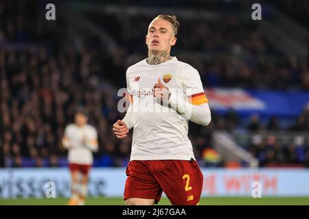 Leicester, Großbritannien. 28. April 2022. Rick Karsdorp #2 von Roma während des Spiels Kredit: Nachrichtenbilder /Alamy Live News Stockfoto