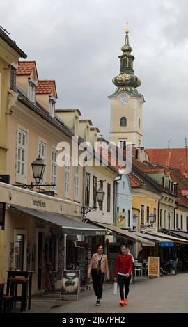 Spire der Kirche der Heiligen Maria in Zagreb Stockfoto