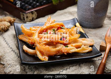 Ein Teller mit entbeinter Entenpalme Stockfoto