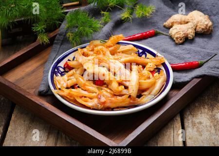 Ein Teller mit entbeinter Entenpalme Stockfoto