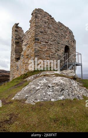 Castle Varrich liegt im hohen Norden des schottischen Hochlandes in der Nähe des Dorfes Tongue, Highland, Schottland Stockfoto